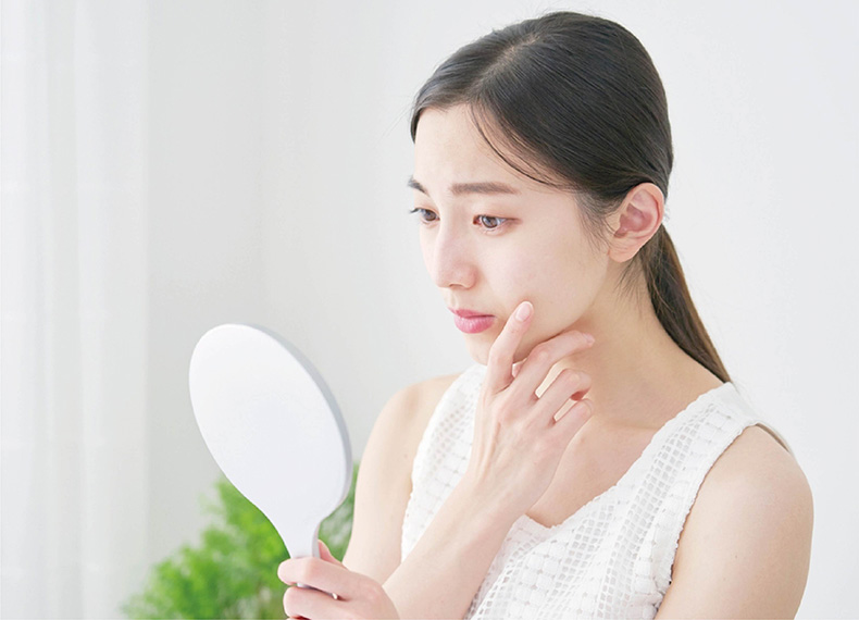 【セルフチェック付き】乾燥肌の原因と今すぐできる8つの対策